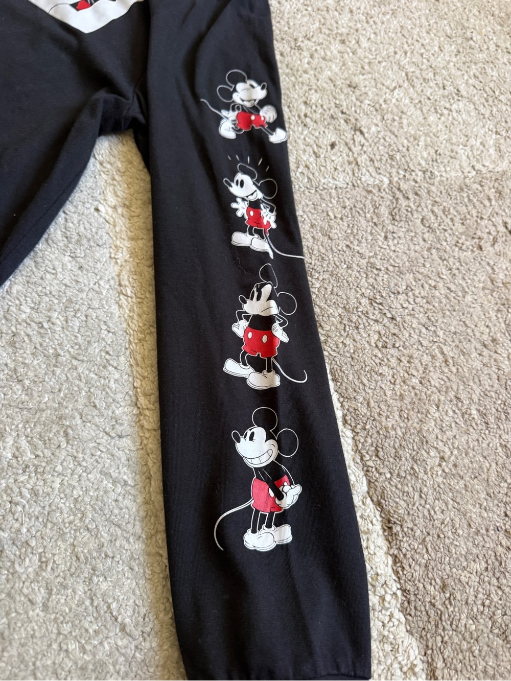 Disney Black Womens Medium Long Sleeve Mickey Logo Tee - Picture 3 of 7